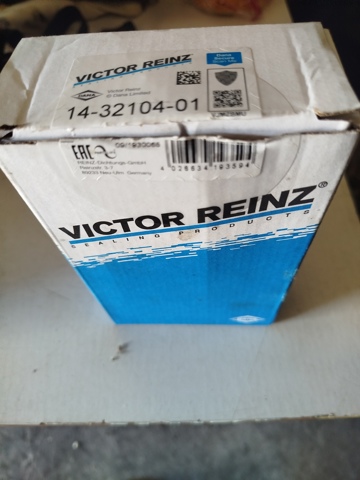 Болт головки блока циліндрів 143210401 VICTOR REINZ