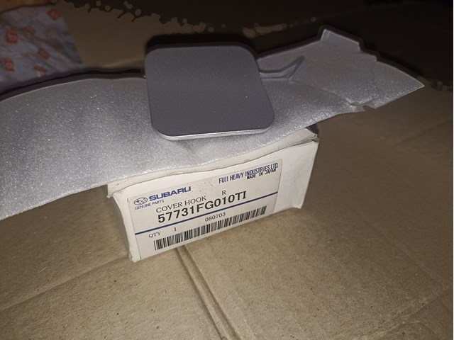 Заглушка бампера буксирувального гака, задня 57731FG010TI SUBARU