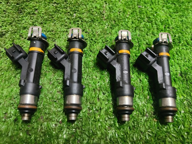 Форсунка паливна 0280158105 BOSCH