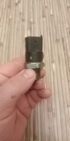 Манометри 0281002568 BOSCH