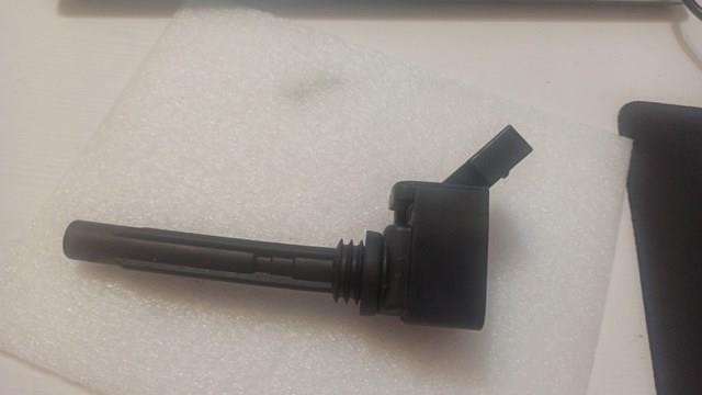 Котушка запалювання 06J905110E VAG