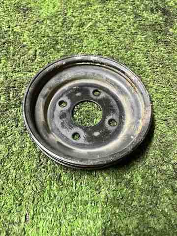 Шків водяного насоса 1330A030 MITSUBISHI
