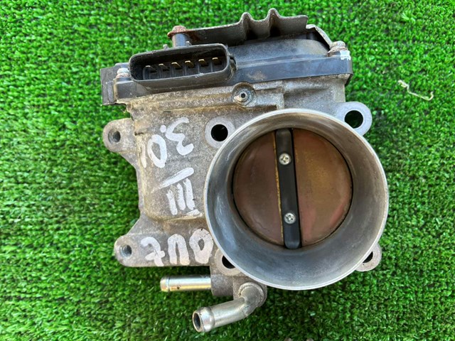 Дросільна заслінка в зборі 1450A205 MITSUBISHI