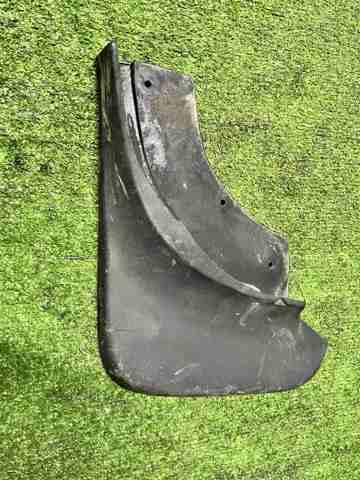 Бризковики передні 7L0075111 VAG