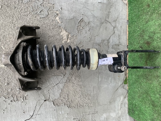 Амортизатор передній 7L6413031 VAG