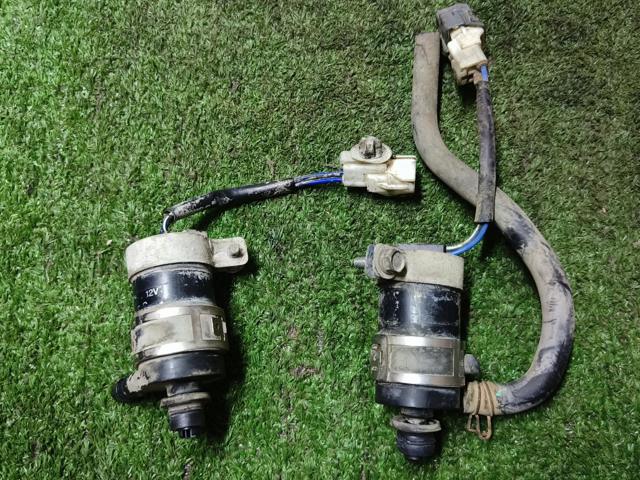 Насос омивача фар 8264A022 MITSUBISHI