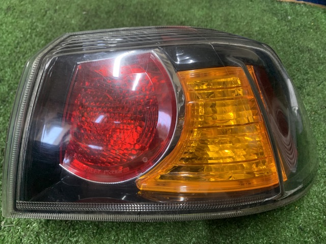 Стоп задній 8330A624 MITSUBISHI