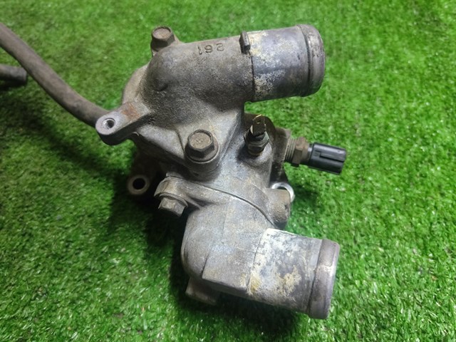 Корпус термостата в зборі MD358257 MITSUBISHI