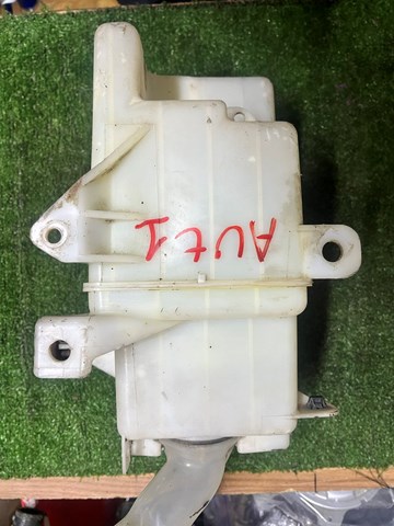 Бачок омивача скла MN126645 MITSUBISHI