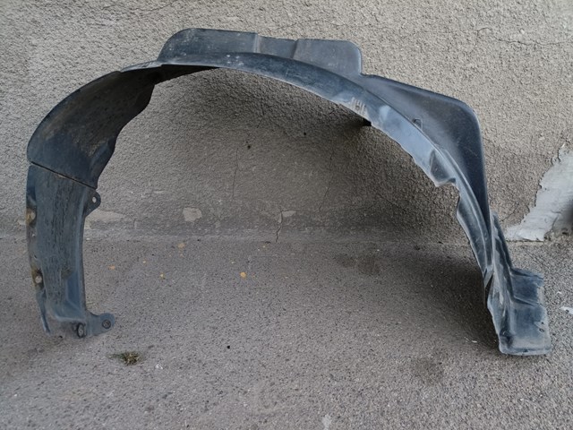 Підкрилок переднього крила, правий MN126808 MITSUBISHI