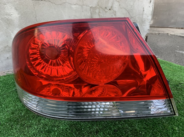 Ліхтар задній лівий MN161195 MITSUBISHI