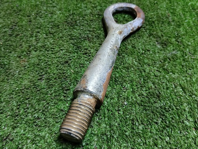 Гак буксирувальний MN165999 MITSUBISHI