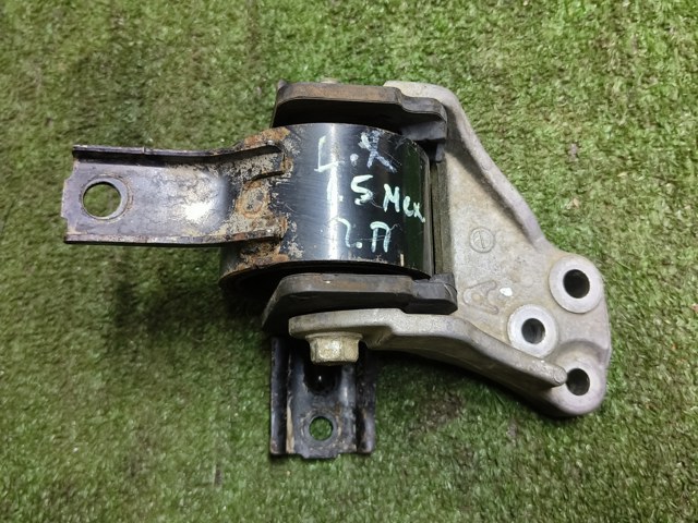 Права опора двигуна MN184295 MITSUBISHI