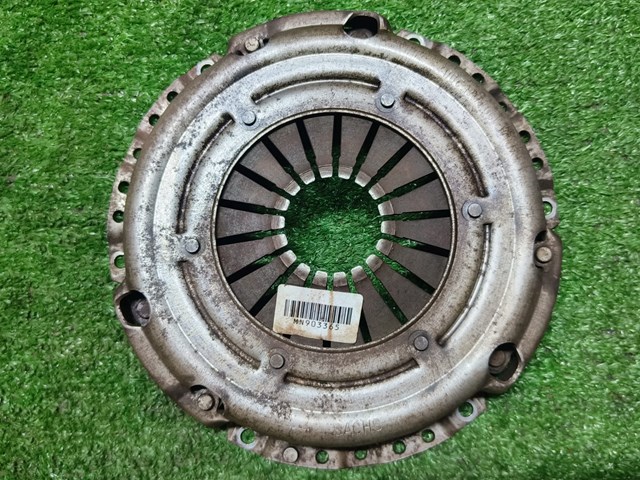 Корзина диска зчеплення MN900942 MITSUBISHI