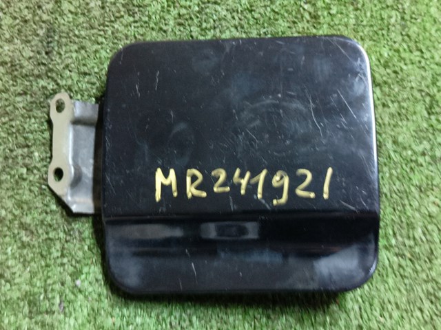 Лючок паливного бака MR241921 MITSUBISHI