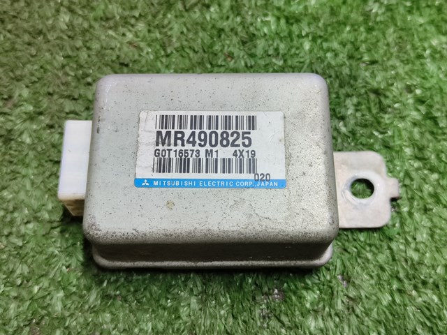Модуль управління круїз-контролем MR490825 MITSUBISHI