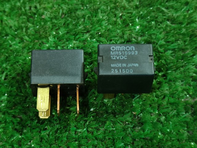 Реле стартера MR515993 MITSUBISHI