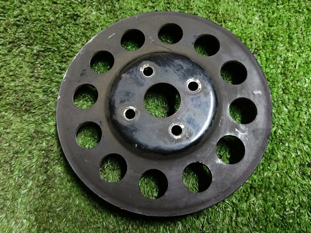Шків водяного насоса MR994960 MITSUBISHI