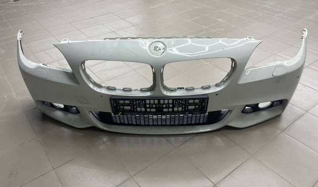 Бампер передній 51118058998 BMW