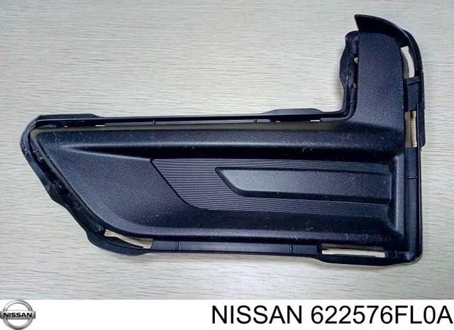 Решітка бампера, ліва 622576FL0A NISSAN