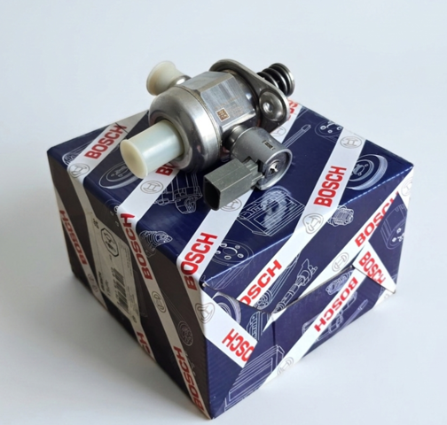 Насос паливний високого тиску 0261520472 BOSCH