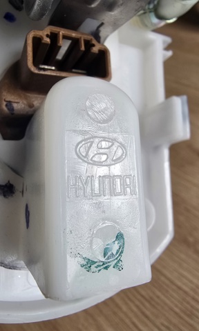 Модуль паливного насоса, з датчиком рівня палива 311101P000 HYUNDAI