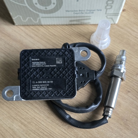 Датчик оксидів азоту NOX, передній A0009053009 MERCEDES