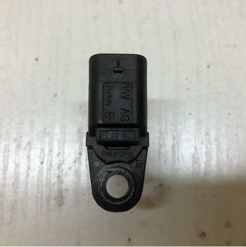 Датчик положення розподільного валу Audi Q3