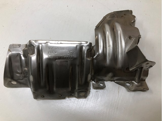Кришка випускного колектора 06K129596C VAG