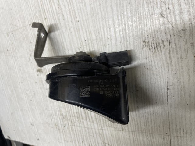 Сигнали звукові 3B0951221D VAG