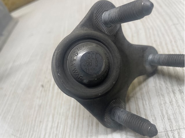 Кульова опора, нижня, права 3C0407366B VAG
