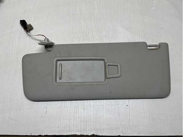 Козирок сонцезахисний автомобіля 5NN857551LSX4 VAG