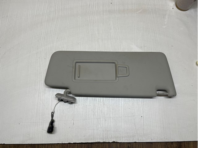 Козирок сонцезахисний 5NN857552LSX4 VAG