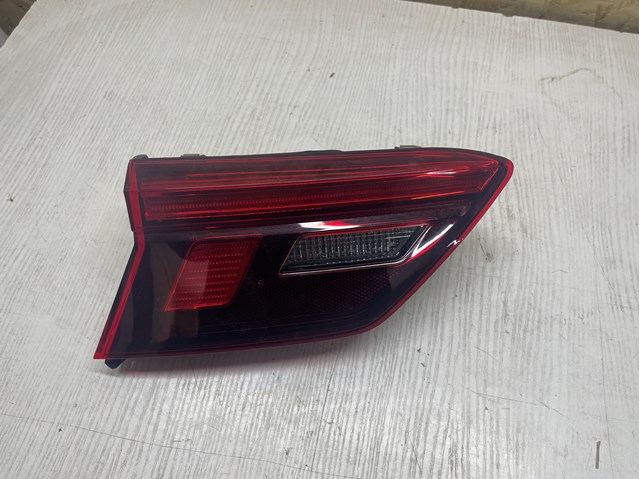 Стоп задній 5NN945093 VAG