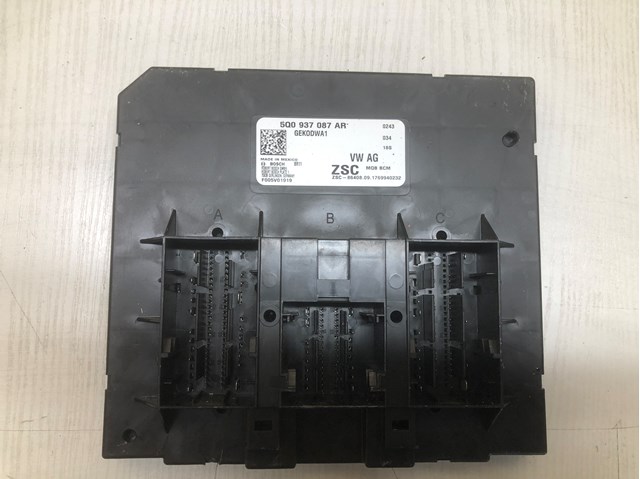Блок комфорту 5Q0937087AR VAG