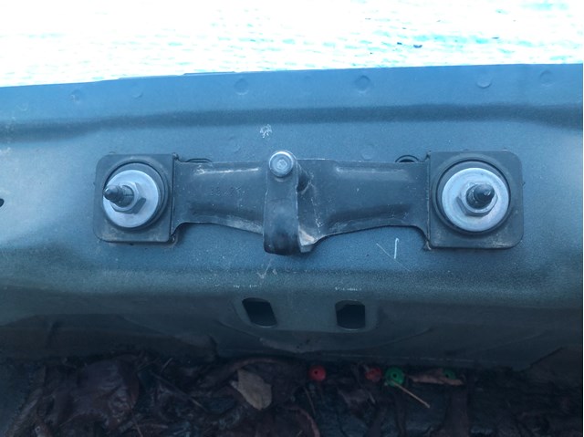 Фіксатор (зацеп) замка дверей 8V0827507H VAG