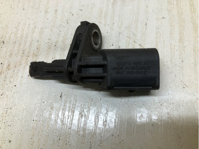 Датчик ABS задній правий WHT003856C VAG