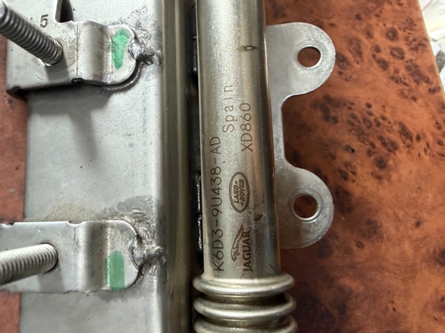 Радіатор системи рециркуляції ОГ LR125548 LAND ROVER