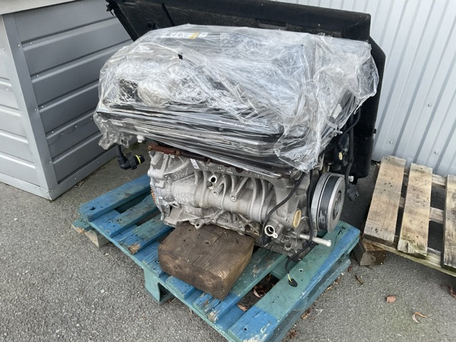 Кришка двигуна 11127611278 BMW