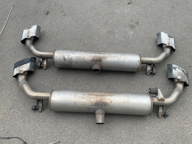 Глушилка задня 18308572489 BMW