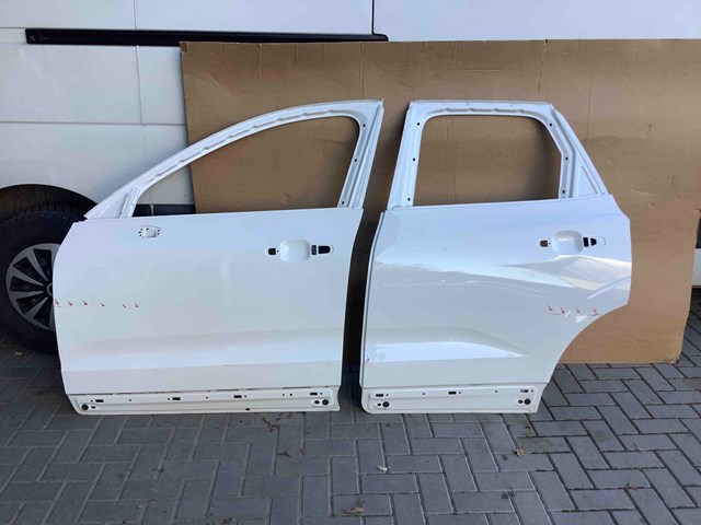 Водійські двері 31655328 VOLVO