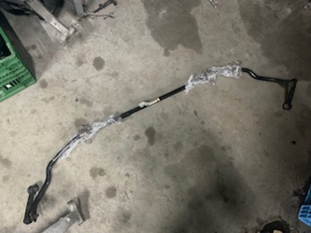 Стабілізатор поперечної стійкості задній 33556787219 BMW