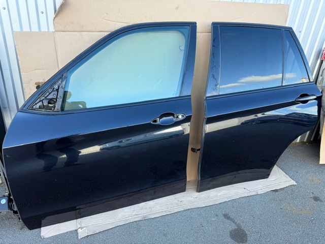 Двері задні 41517386739 BMW