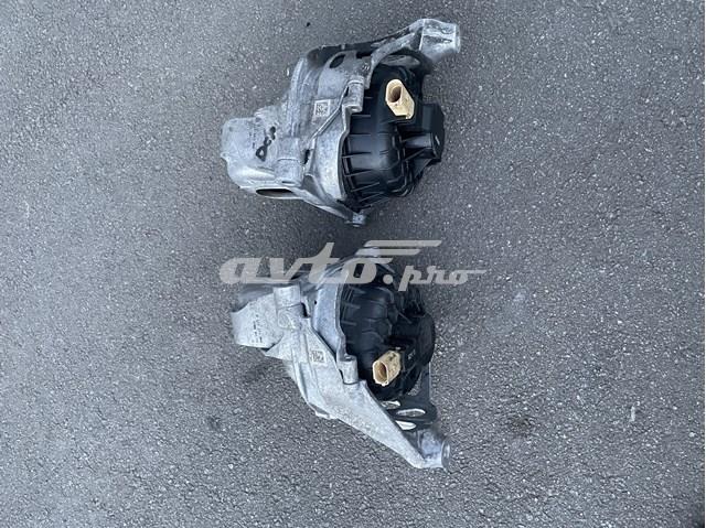 Права подушка мотора 4M0199372FF VAG