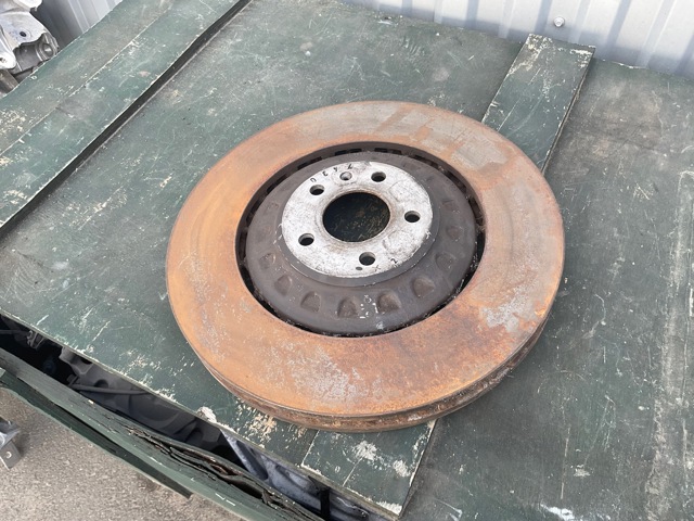 Гальмо дискове переднє 4M0615301BM VAG
