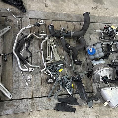 Ущільнювач капота 4M0821169C VAG