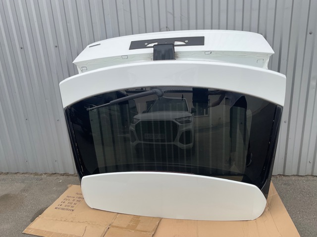 Кришка багажника кузова 4M8827025C VAG