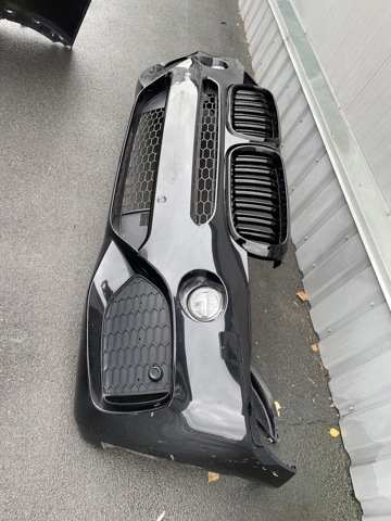 Бампер передній в зборі 51118062486 BMW