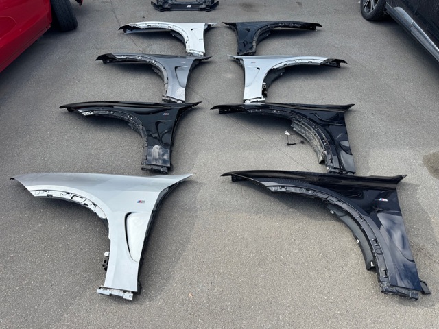 Переднє ліве крило 51657373541 BMW