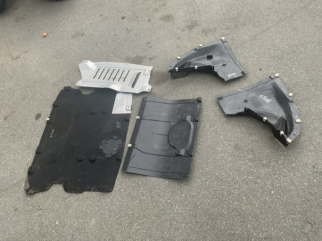 Захист піддона картера двигуна 51757417386 BMW